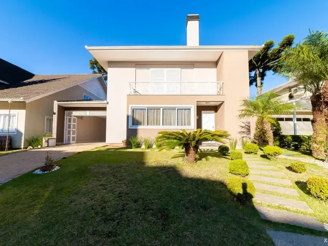 Casa com 899m² 5 quartos e 5 banheiros, à venda, no bairro São Braz em Curitiba