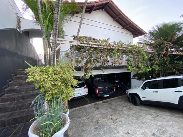 Foto do Casa - CASA À VENDA, COM 270M² COM 3 DORMS SENDO 2 SUÍTES, EDÍCULA E CHURRASQUEIRA, VAGA PARA ATÉ 5 CARROS - JARDIM NORDESTE | Lares e Andares Imóveis