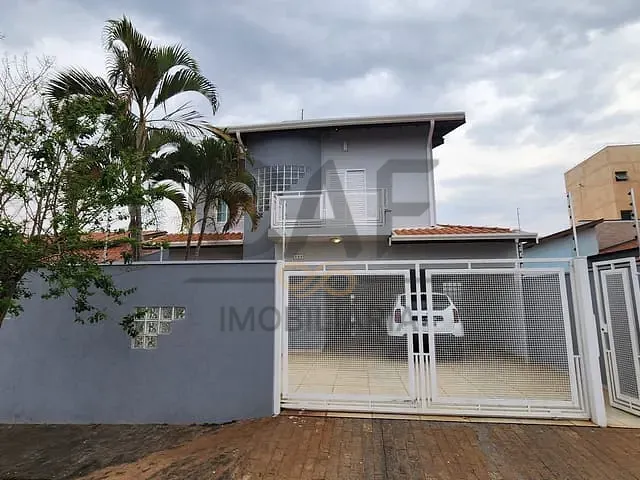 Casa 3 quartos e 3 banheiros, à venda, no bairro Gastaldo em Jaguariúna