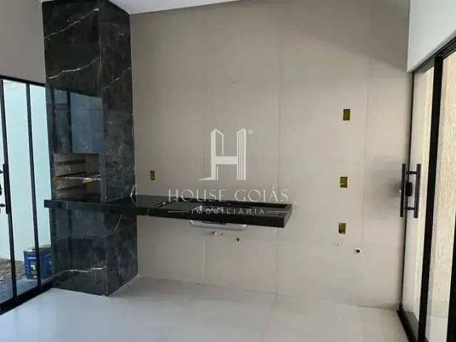Casa com 190m² 3 quartos e 2 banheiros, à venda, no bairro Setor Colonial Sul em Aparecida de Goiânia