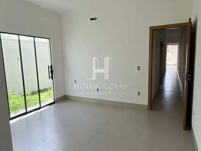 Casa com 190m² 3 quartos e 2 banheiros, à venda, no bairro Setor Colonial Sul em Aparecida de Goiânia