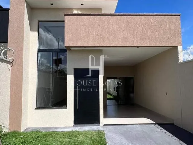 Casa com 190m² 3 quartos e 2 banheiros, à venda, no bairro Setor Colonial Sul em Aparecida de Goiânia