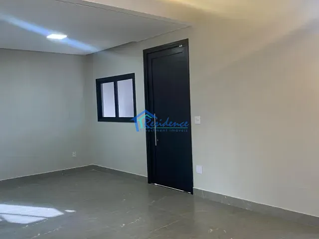 Casa com 150m² 3 quartos e 1 banheiro, à venda, no bairro Jardim Bom Sucesso em Indaiatuba