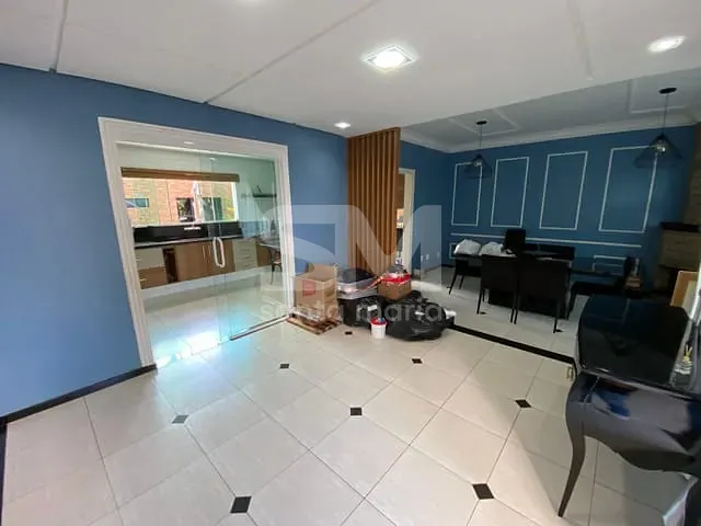 Casa 4 quartos e 1 banheiro, para alugar, no bairro Presidente Médici em Chapecó