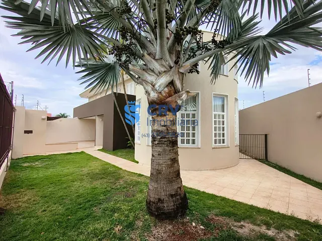 Casa com 538m² 4 quartos e 5 banheiros, à venda, no bairro Parque Residencial Alcântara em Londrina