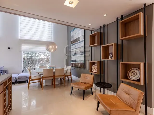 Casa 3 quartos e 4 banheiros, à venda, no bairro Vivendas do Arvoredo em Londrina