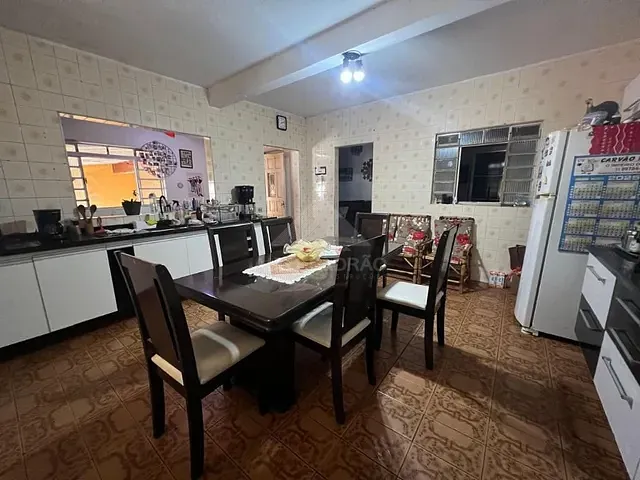 Casa com 223m² 2 quartos e 2 banheiros, à venda, no bairro Parque das Américas em Mauá