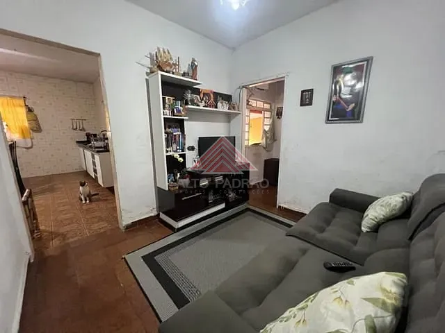 Casa com 223m² 2 quartos e 2 banheiros, à venda, no bairro Parque das Américas em Mauá