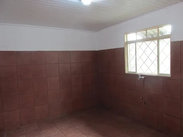 Casa com 450m² 2 quartos e 1 banheiro, à venda, no bairro São Braz em Curitiba