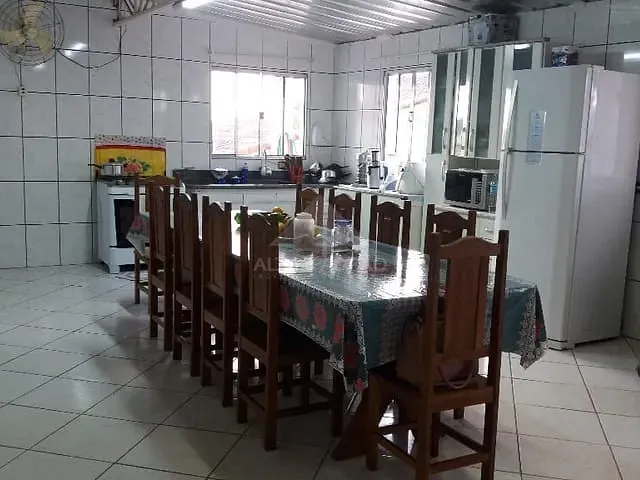 Casa com 375m² 3 quartos e 2 banheiros, à venda, no bairro Jardim Esperança em Mauá