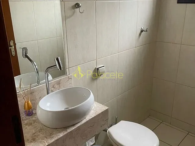 Casa 3 quartos e 3 banheiros, à venda, no bairro Loteamento Residencial Andrade em Pindamonhangaba