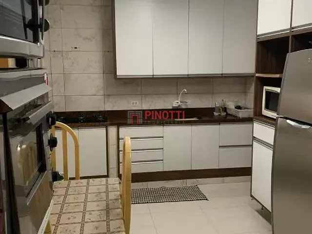 Casa 6 quartos e 8 banheiros, à venda ou para alugar, no bairro Vila Santa Terezinha em São Bernardo do Campo