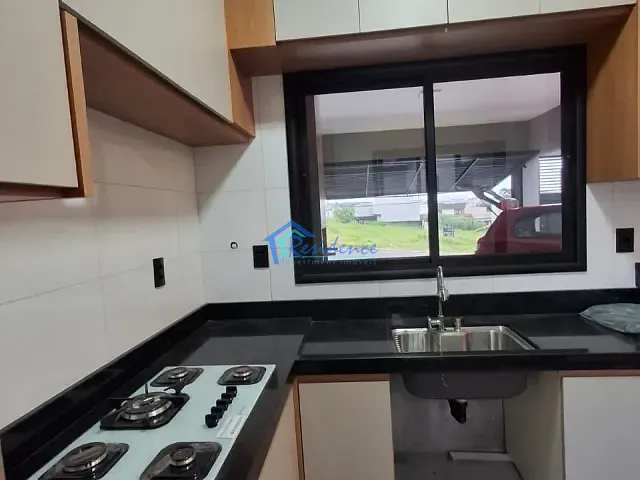Casa com 150m² 3 quartos e 2 banheiros, à venda, no bairro Jardim Bom Sucesso em Indaiatuba