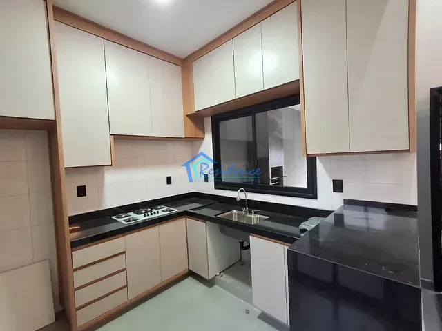 Casa com 150m² 3 quartos e 2 banheiros, à venda, no bairro Jardim Bom Sucesso em Indaiatuba