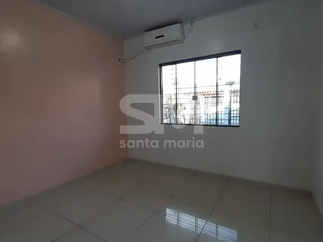Casa 3 quartos e 2 banheiros, à venda, no bairro Efapi em Chapecó