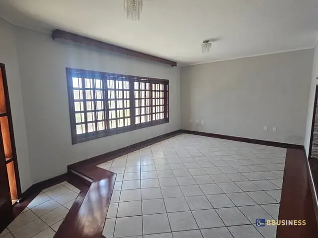 Casa 4 quartos e 4 banheiros, à venda, no bairro Jardim Magnólia em Campinas