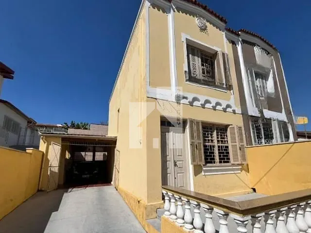 Casa com 173m² 2 quartos e 1 banheiro, à venda, no bairro Jardim Colônia em Jundiaí