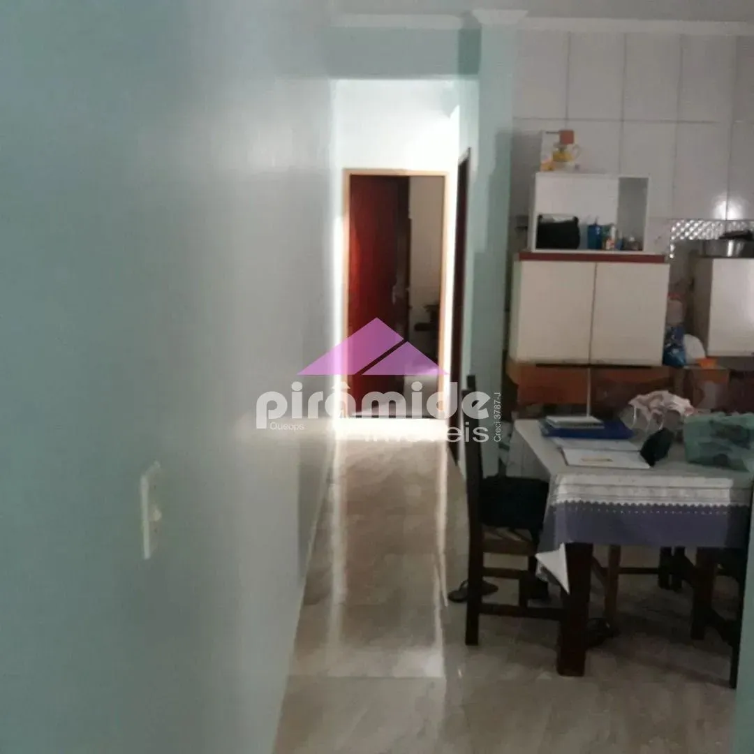 Casa, 3 quartos, 200 m² - Foto 4