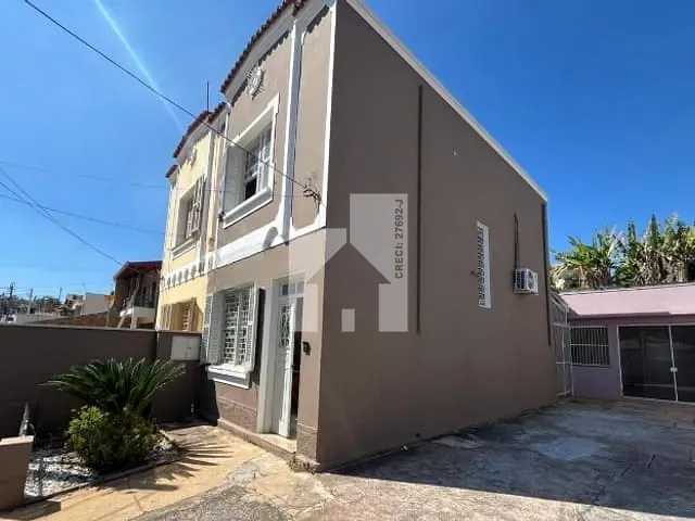 Casa com 151m² 2 quartos e 1 banheiro, à venda, no bairro Jardim Colônia em Jundiaí