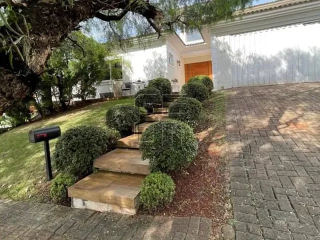 Casa com 501m² 4 quartos e 4 banheiros, à venda, no bairro Recanto do Salto em Londrina