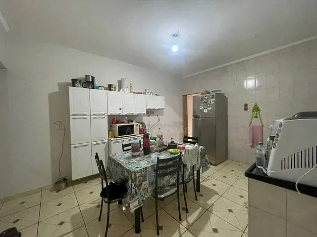 Casa com 140m² 3 quartos e 1 banheiro, à venda, no bairro Jardim Aracy em Mauá