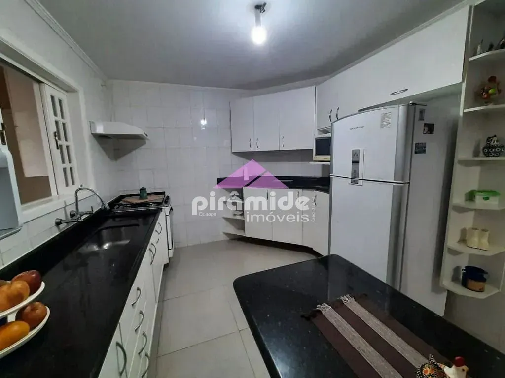 Casa, 4 quartos, 180 m² - Foto 11