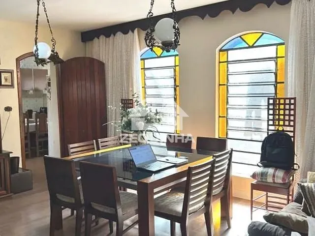 Casa com 304m² 3 quartos e 2 banheiros, à venda, no bairro Vila Campesina em Osasco