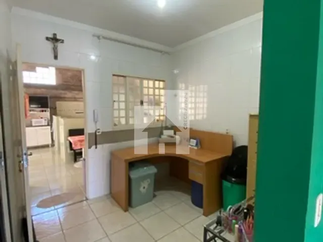 Casa com 90m² 2 quartos e 1 banheiro, à venda, no bairro Jardim Colônia em Jundiaí