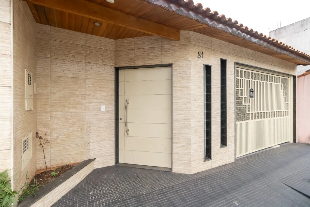 Casa para venda em Jardim das Rosas (Zona Norte) com 2 quartos, sendo 1 suíte, 240m²