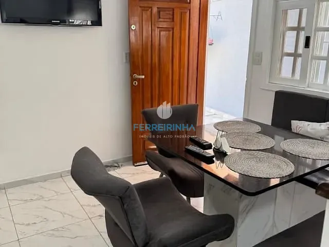 Casa com 360m² 4 quartos e 4 banheiros, à venda ou para alugar, no bairro Urbanova em São José dos Campos
