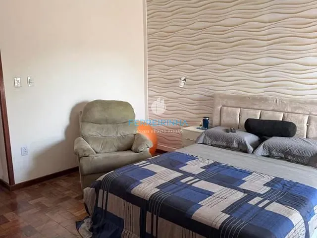 Casa com 360m² 4 quartos e 4 banheiros, à venda ou para alugar, no bairro Urbanova em São José dos Campos