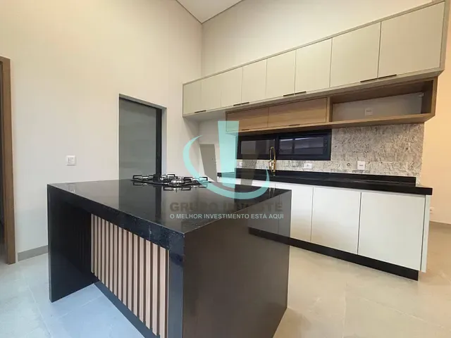 Casa com 283m² 3 quartos e 4 banheiros, à venda, no bairro Parque Residencial Damha em Araraquara