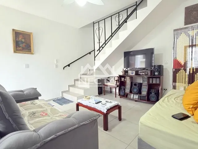 Casa com 85m² 2 quartos e 3 banheiros, à venda, no bairro Indaiá em Caraguatatuba