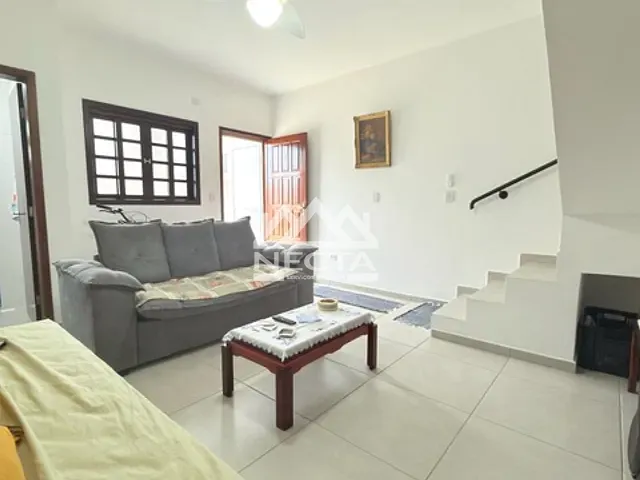 Casa com 85m² 2 quartos e 3 banheiros, à venda, no bairro Indaiá em Caraguatatuba
