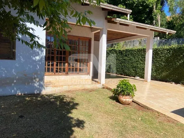Casa com 375m² 3 quartos e 3 banheiros, à venda, no bairro Líder em Chapecó