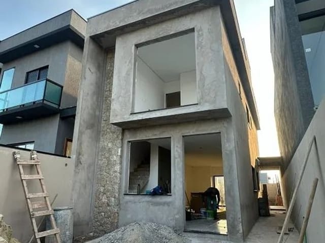 Casa com 130m² 3 quartos e 3 banheiros, à venda, no bairro Chácara Jaguari (Fazendinha) em Santana de Parnaíba