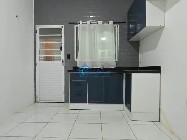 Casa com 165m² 3 quartos e 3 banheiros, para alugar, no bairro Jardim Doutor Carlos Augusto de Camargo Andrade em Indaiatuba