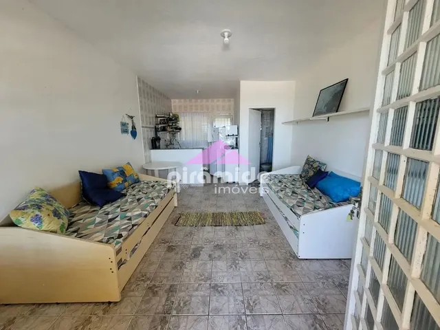 Casa com 518m² 4 quartos e 4 banheiros, à venda, no bairro Lagoinha em Ubatuba