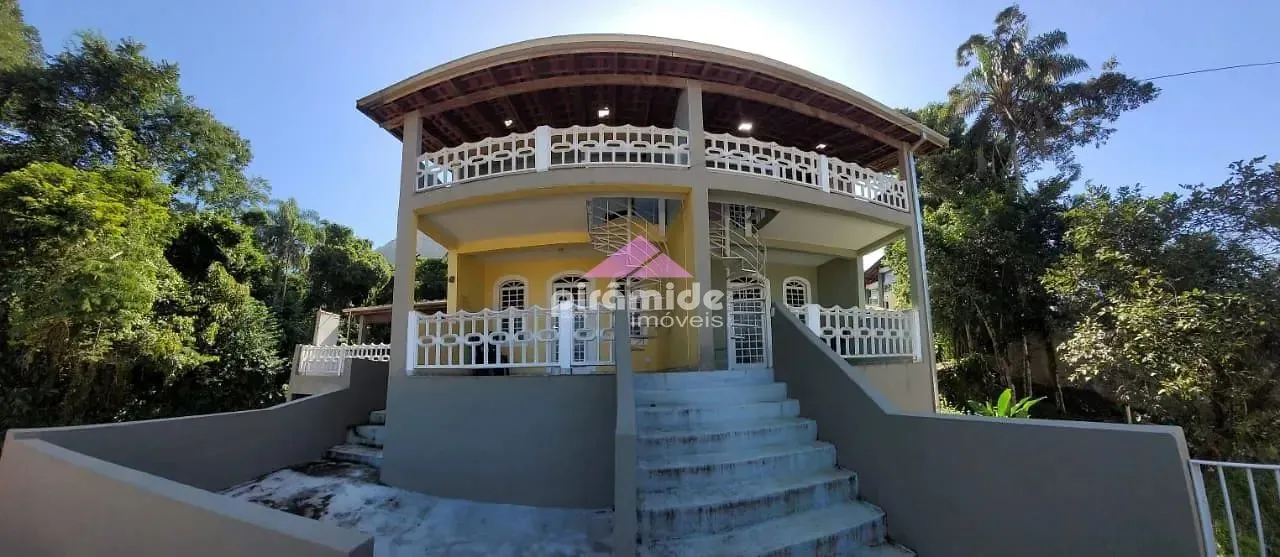 Casa, 4 quartos, 380 m² - Foto 1