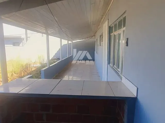 Casa com 360m² 2 quartos e 1 banheiro, à venda, no bairro Santa Cruz em Guarapuava