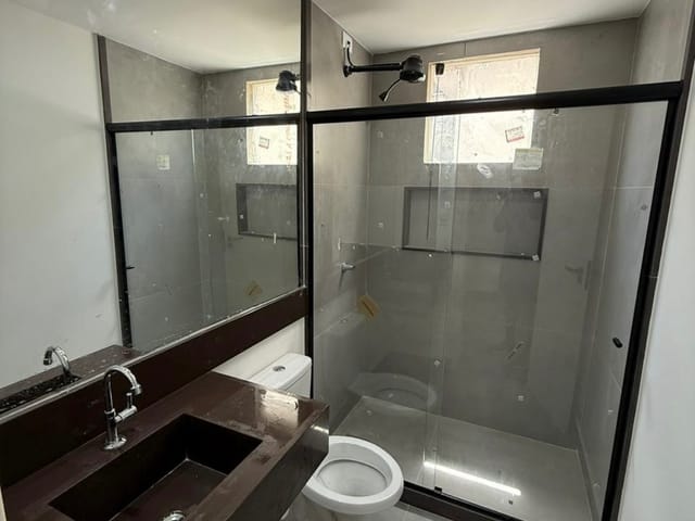 Casa 4 quartos e 4 banheiros, para alugar, no bairro Vargem Grande em Rio de Janeiro