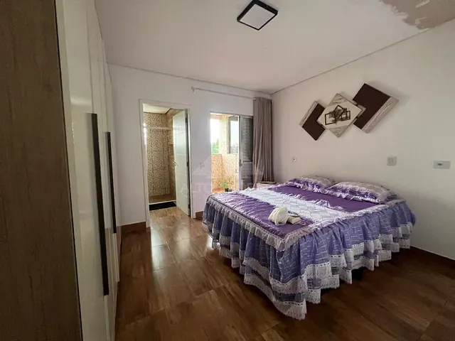 Casa com 299m² 3 quartos e 1 banheiro, à venda, no bairro Itrapoá em Ribeirão Pires