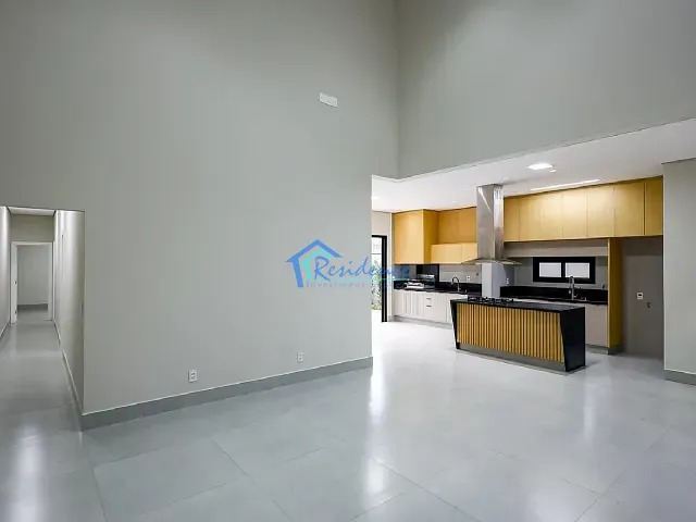 Casa com 308m² 3 quartos e 4 banheiros, à venda, no bairro London Park em Indaiatuba