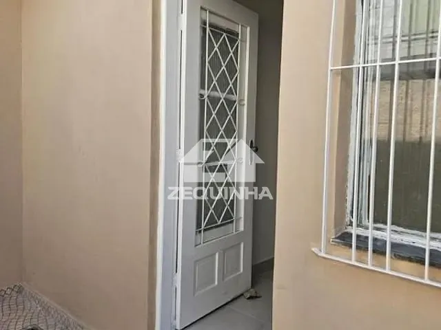 Casa com 122m² 2 quartos e 1 banheiro, à venda, no bairro Vila Osasco em Osasco