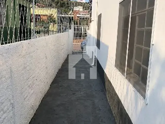 Casa com 300m² 2 quartos e 1 banheiro, à venda, no bairro Vila Joana em Jundiaí