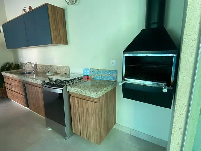 Casa 3 quartos e 3 banheiros, à venda, no bairro Jardim São Luiz em Guaxupé