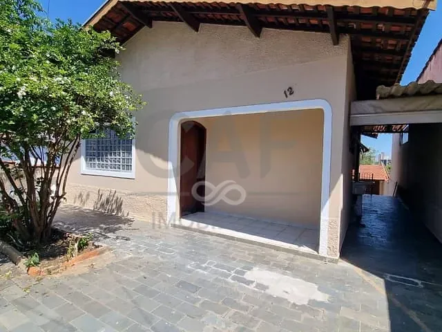 Casa 2 quartos e 1 banheiro, à venda, no bairro Nova Jaguariúna em Jaguariúna