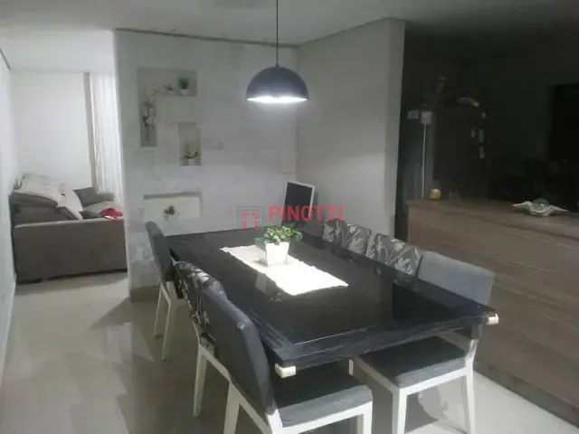 Casa 3 quartos e 2 banheiros, à venda, no bairro Vila Áurea em São Bernardo do Campo