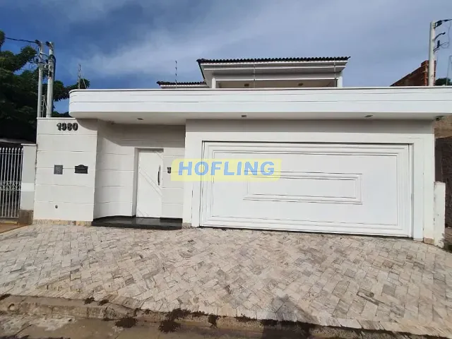 Casa com 300m² 3 quartos e 6 banheiros, à venda, no bairro Jardim São Paulo em Rio Claro