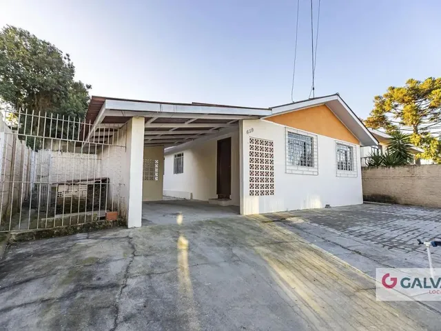 Casa 3 quartos e 1 banheiro, para alugar, no bairro Abranches em Curitiba